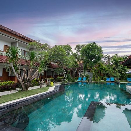 Hotel Sinar Bali Legian Buitenkant foto