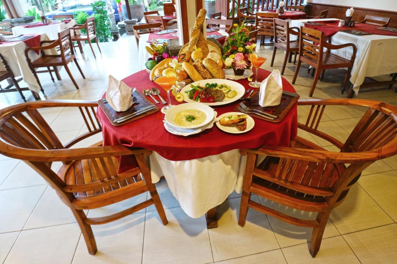 Hotel Sinar Bali Legian Buitenkant foto